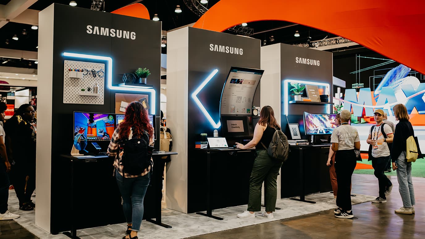 Samsung Adobe MAX1376 x 774 Samsung Hero